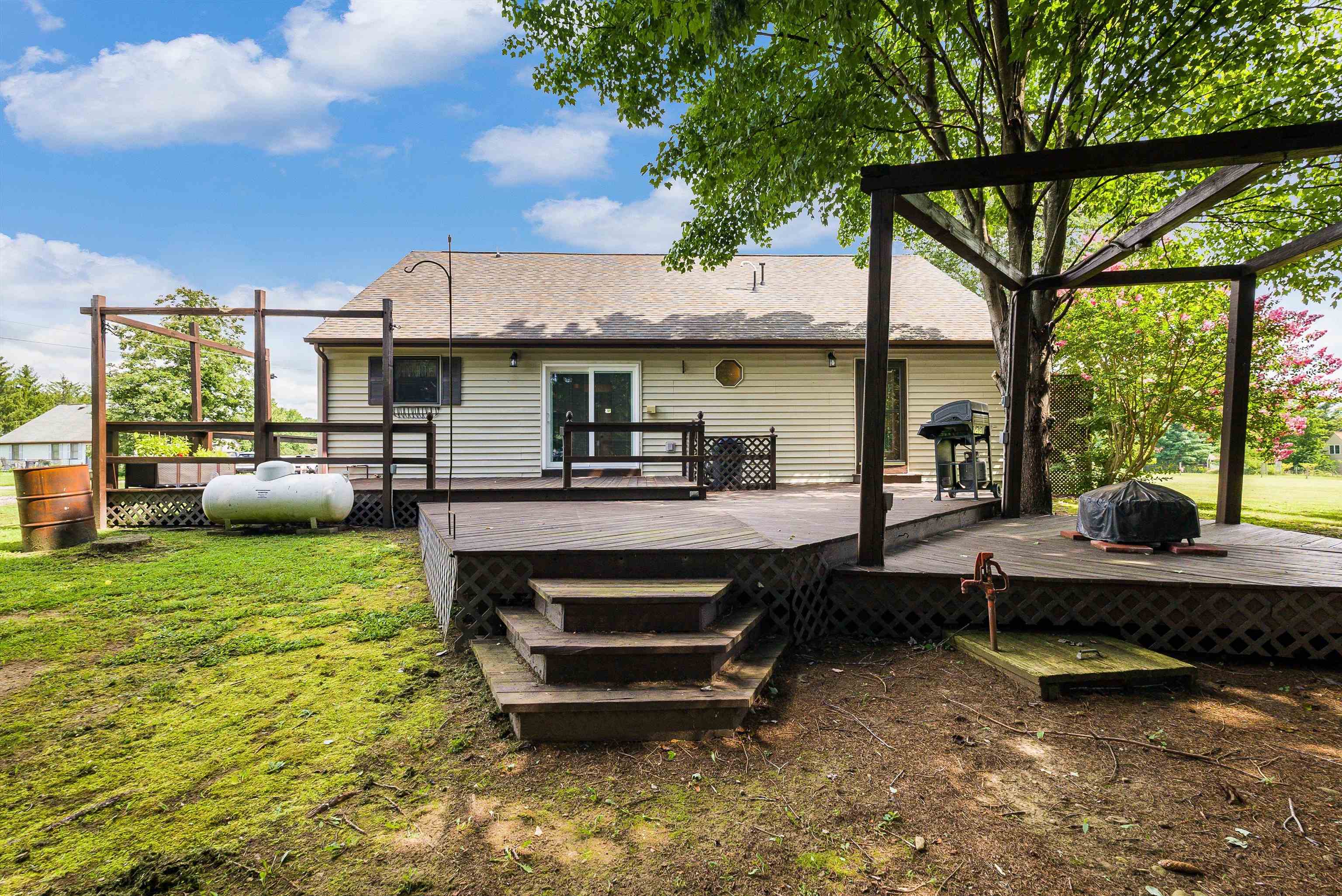 66 DENONCOURT LN, STUARTS DRAFT, Virginia 24477, 5 Bedrooms Bedrooms, ,2 BathroomsBathrooms,Residential,66 DENONCOURT LN,667586 MLS # 667586