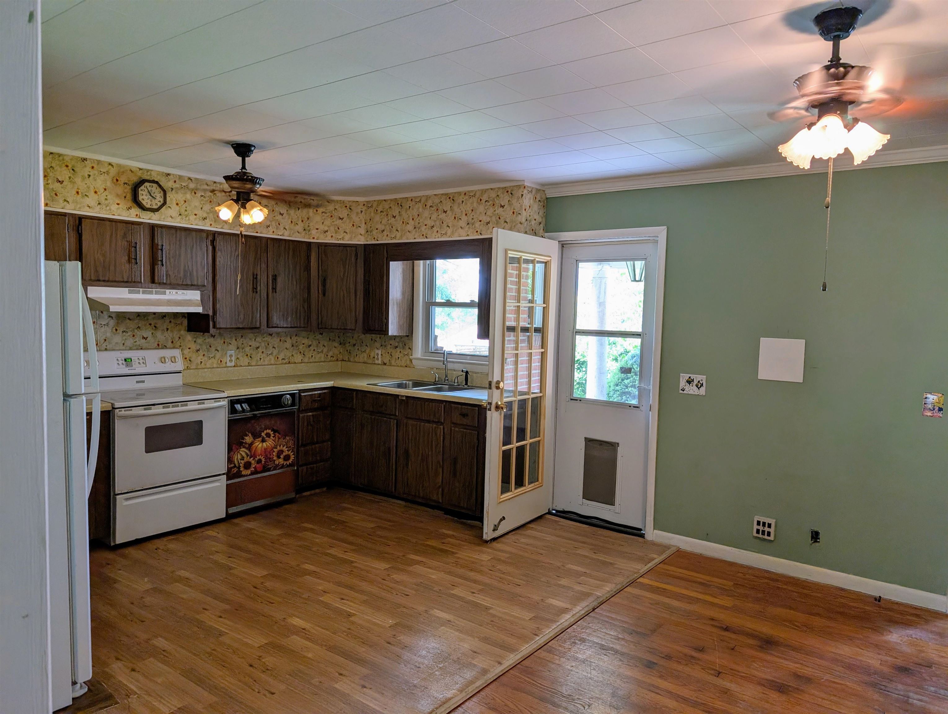 49 KINGSTOWN LN, HOT SPRINGS, Virginia 24445, 3 Bedrooms Bedrooms, ,2 BathroomsBathrooms,Residential,King,49 KINGSTOWN LN,667597 MLS # 667597
