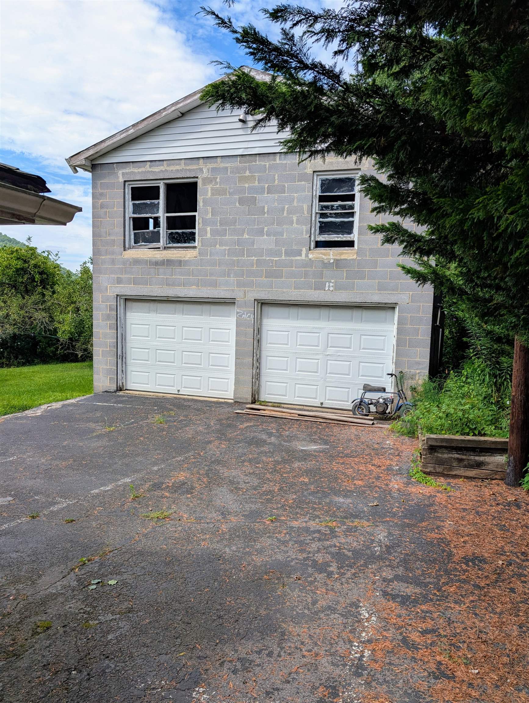 49 KINGSTOWN LN, HOT SPRINGS, Virginia 24445, 3 Bedrooms Bedrooms, ,2 BathroomsBathrooms,Residential,King,49 KINGSTOWN LN,667597 MLS # 667597