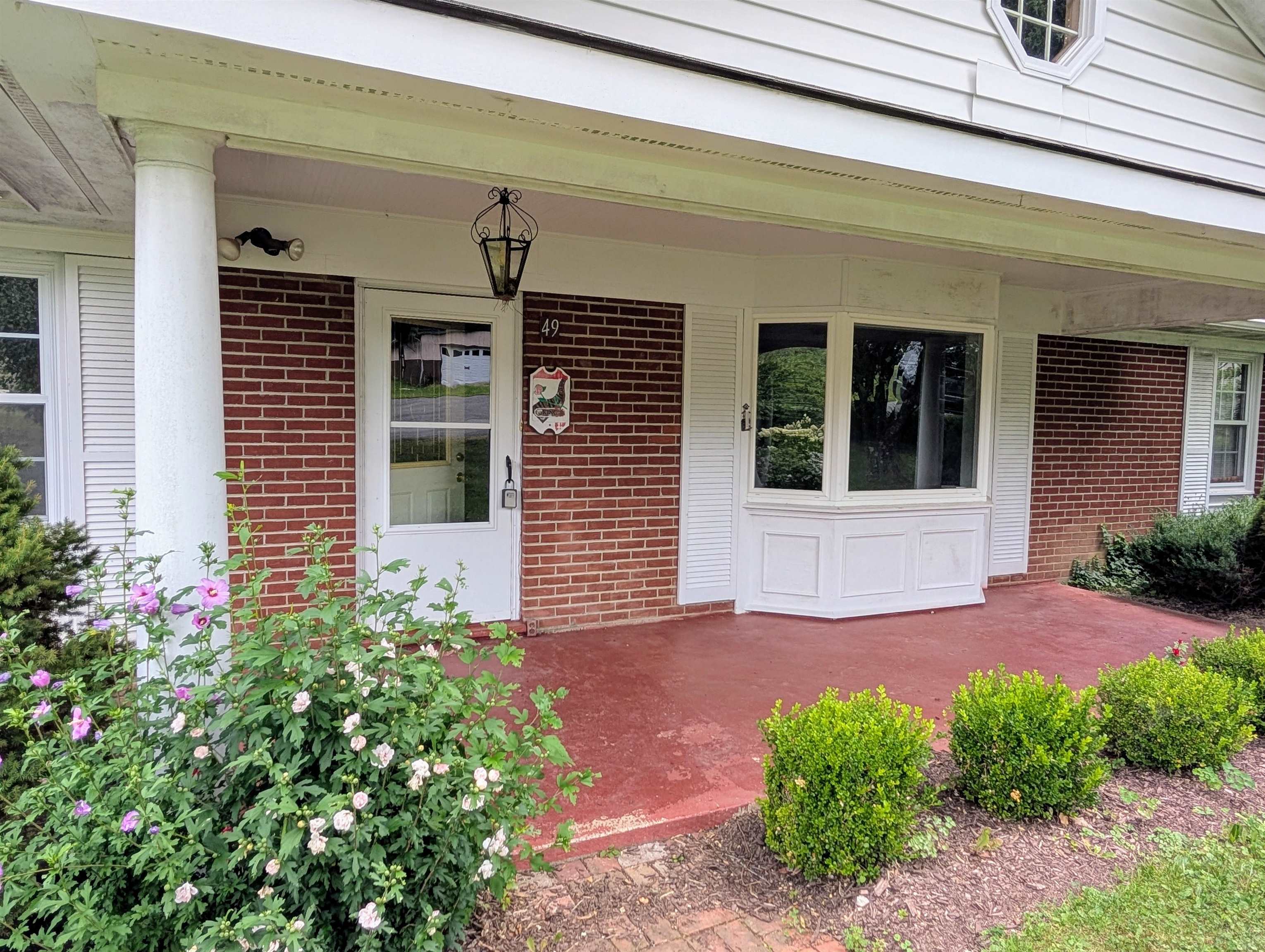 49 KINGSTOWN LN, HOT SPRINGS, Virginia 24445, 3 Bedrooms Bedrooms, ,2 BathroomsBathrooms,Residential,King,49 KINGSTOWN LN,667597 MLS # 667597