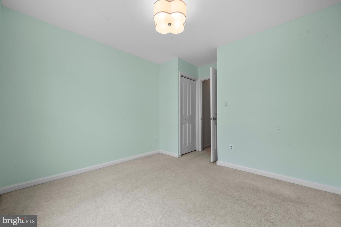 4663 LAMBERT DR, ALEXANDRIA, Virginia 22311, 3 Bedrooms Bedrooms, ,2 BathroomsBathrooms,Residential,For sale,4663 LAMBERT DR,VAAX2047430 MLS # VAAX2047430