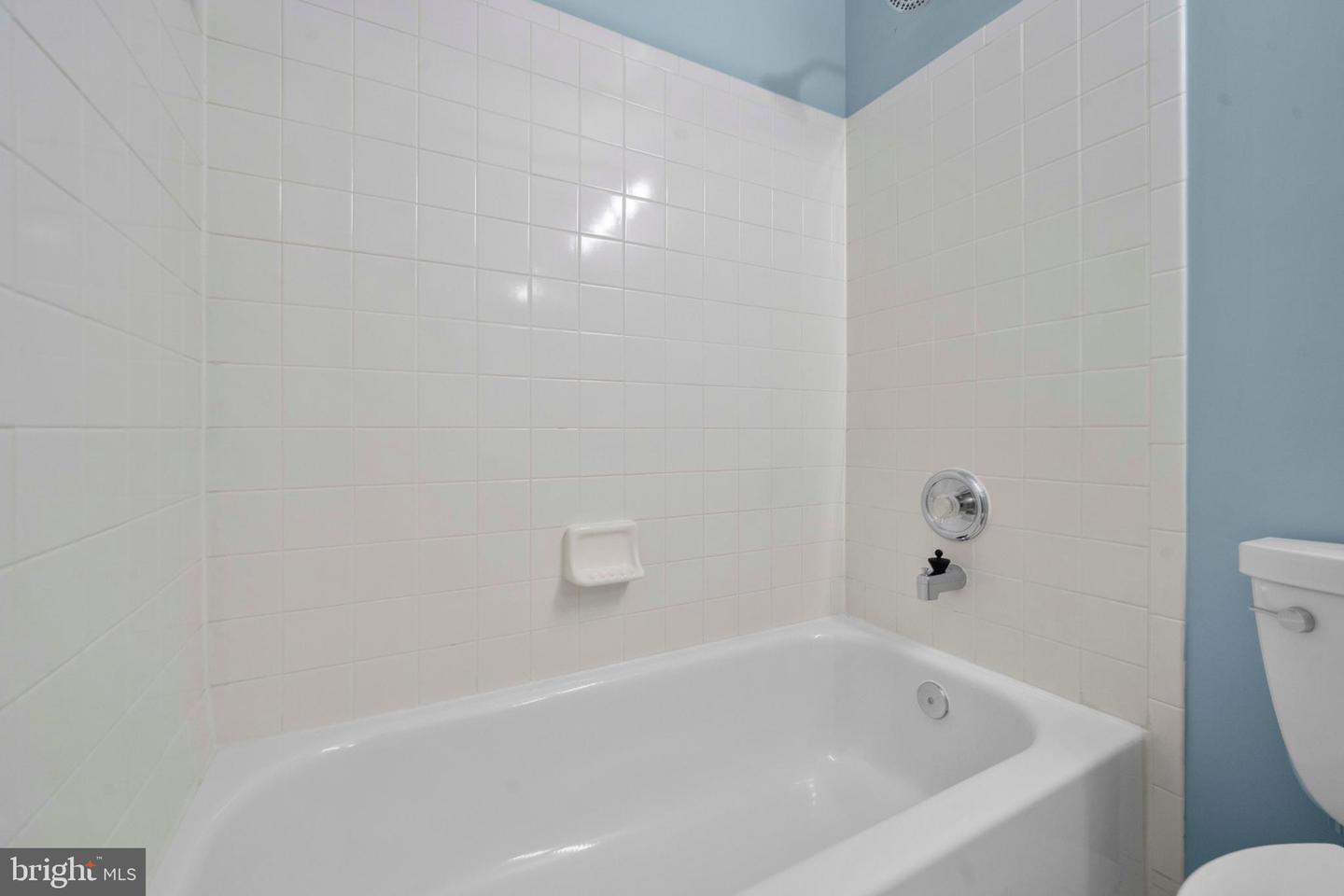 4663 LAMBERT DR, ALEXANDRIA, Virginia 22311, 3 Bedrooms Bedrooms, ,2 BathroomsBathrooms,Residential,For sale,4663 LAMBERT DR,VAAX2047430 MLS # VAAX2047430