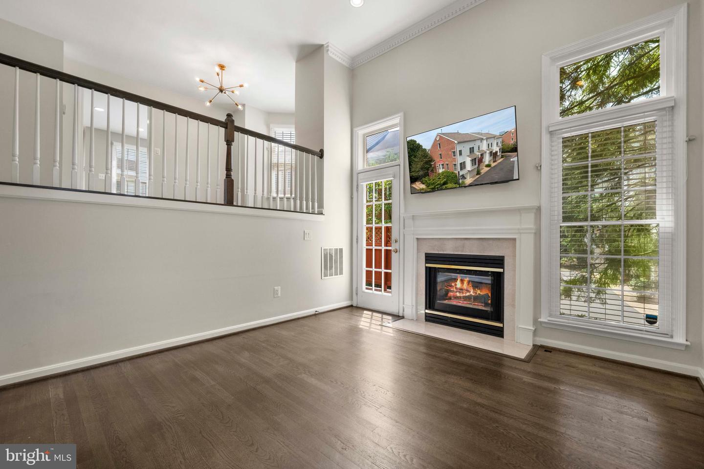 4663 LAMBERT DR, ALEXANDRIA, Virginia 22311, 3 Bedrooms Bedrooms, ,2 BathroomsBathrooms,Residential,For sale,4663 LAMBERT DR,VAAX2047430 MLS # VAAX2047430