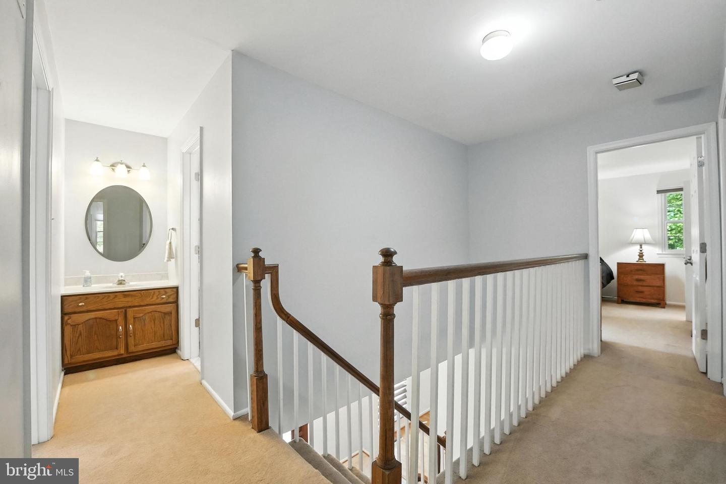 6018 LINCOLNWOOD CT, BURKE, Virginia 22015, 4 Bedrooms Bedrooms, ,3 BathroomsBathrooms,Residential,For sale,6018 LINCOLNWOOD CT,VAFX2256358 MLS # VAFX2256358