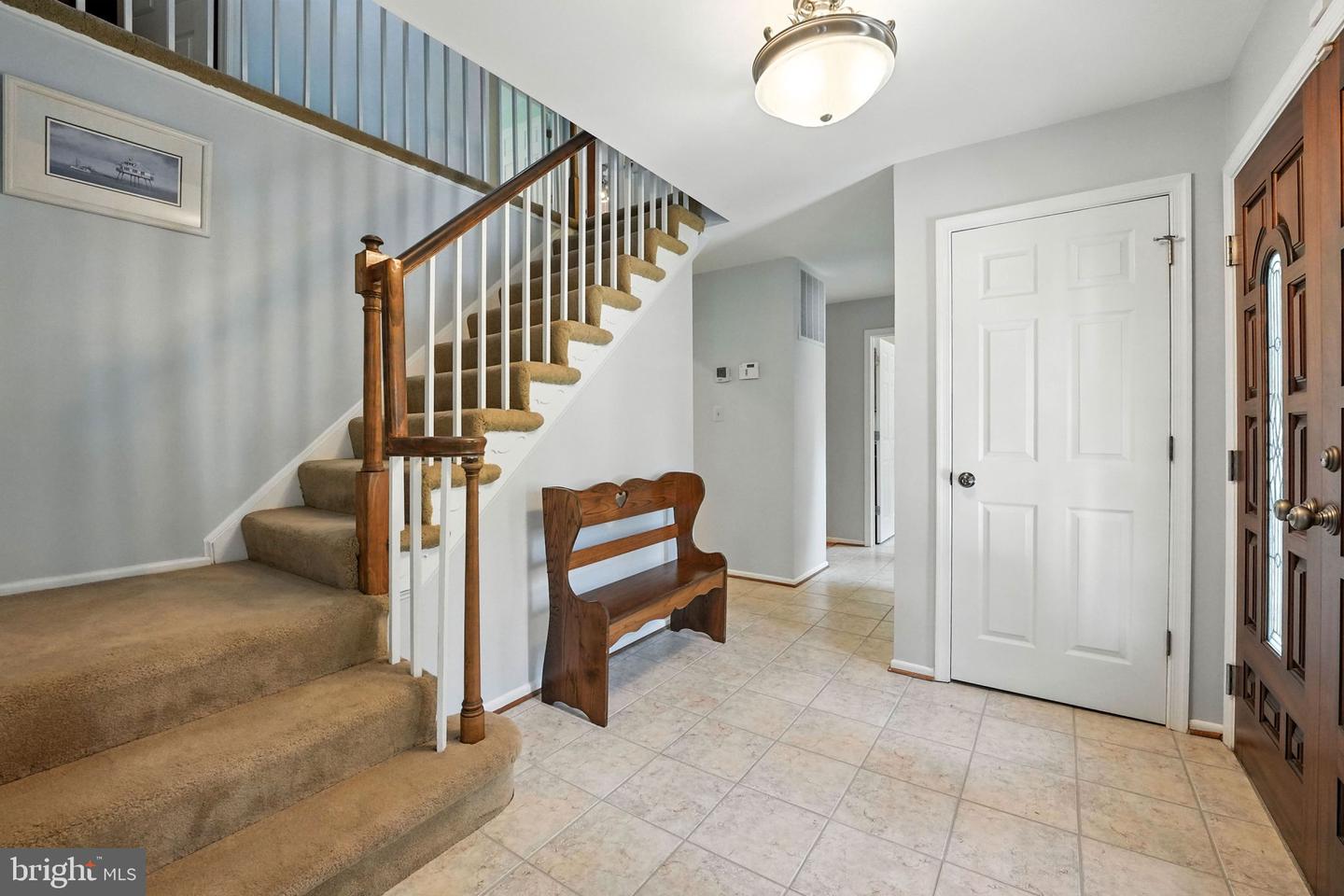 6018 LINCOLNWOOD CT, BURKE, Virginia 22015, 4 Bedrooms Bedrooms, ,3 BathroomsBathrooms,Residential,For sale,6018 LINCOLNWOOD CT,VAFX2256358 MLS # VAFX2256358