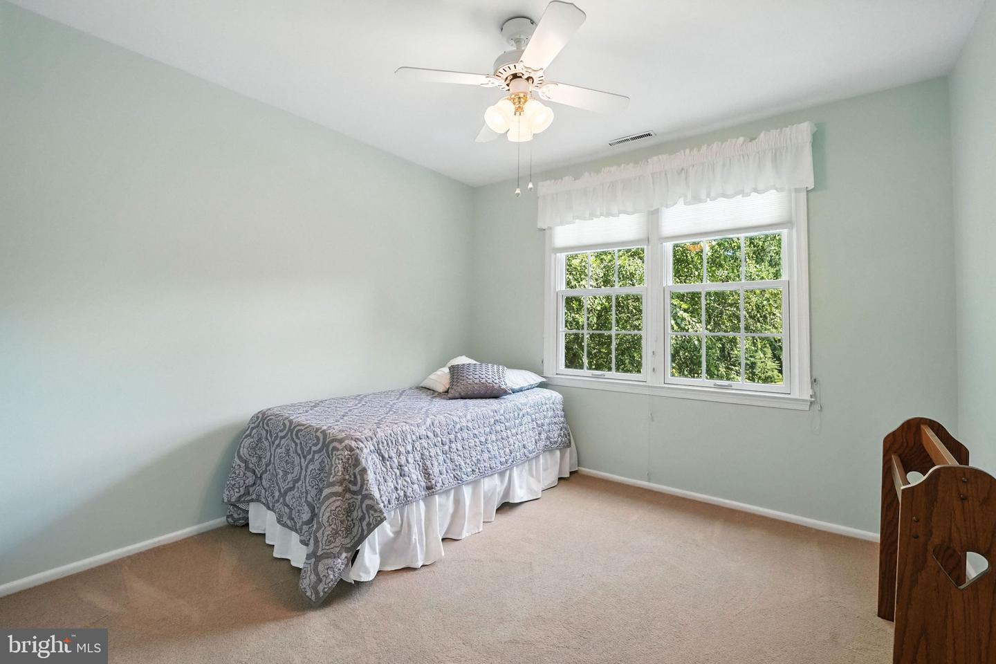 6018 LINCOLNWOOD CT, BURKE, Virginia 22015, 4 Bedrooms Bedrooms, ,3 BathroomsBathrooms,Residential,For sale,6018 LINCOLNWOOD CT,VAFX2256358 MLS # VAFX2256358
