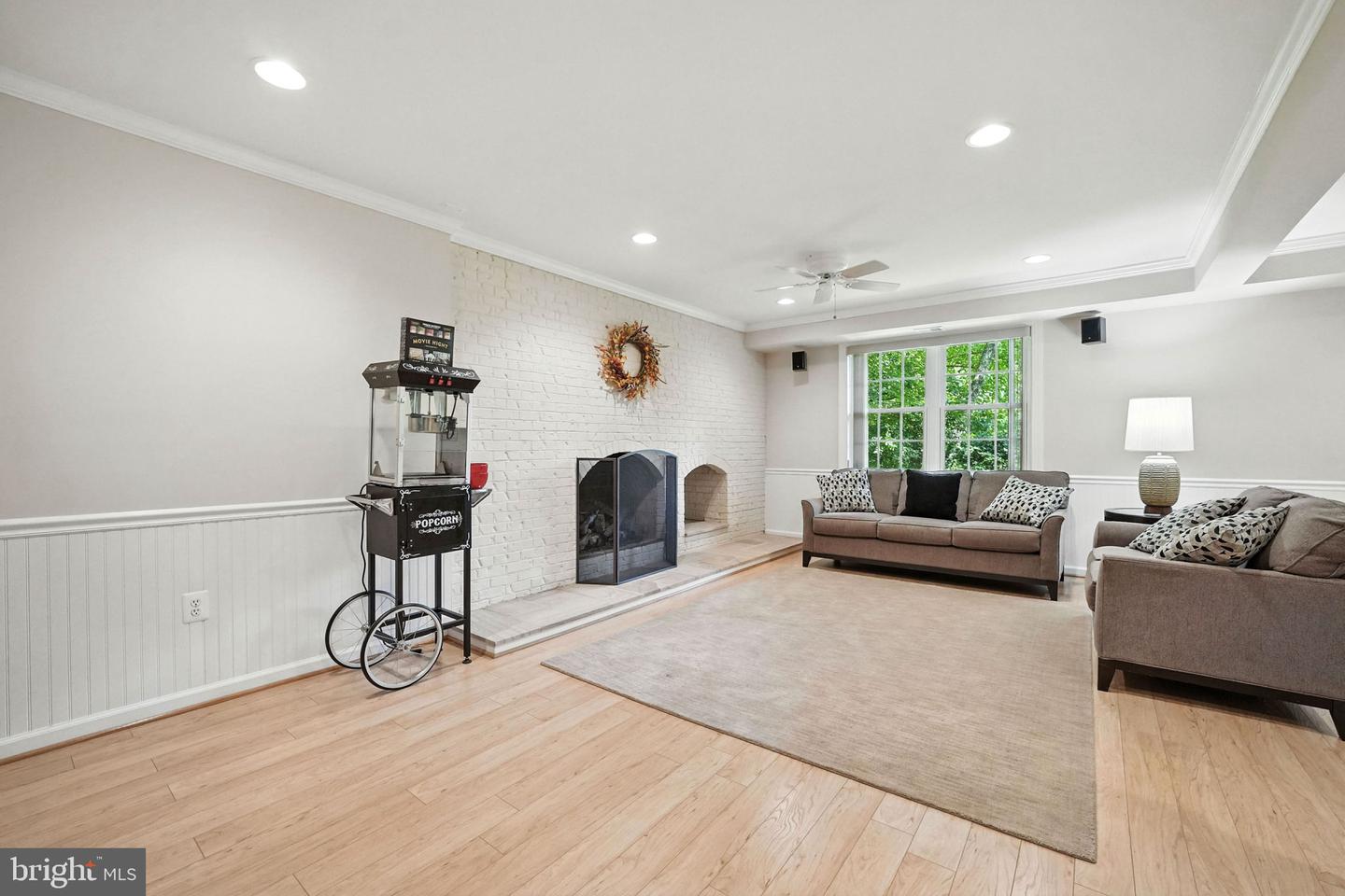 6018 LINCOLNWOOD CT, BURKE, Virginia 22015, 4 Bedrooms Bedrooms, ,3 BathroomsBathrooms,Residential,For sale,6018 LINCOLNWOOD CT,VAFX2256358 MLS # VAFX2256358