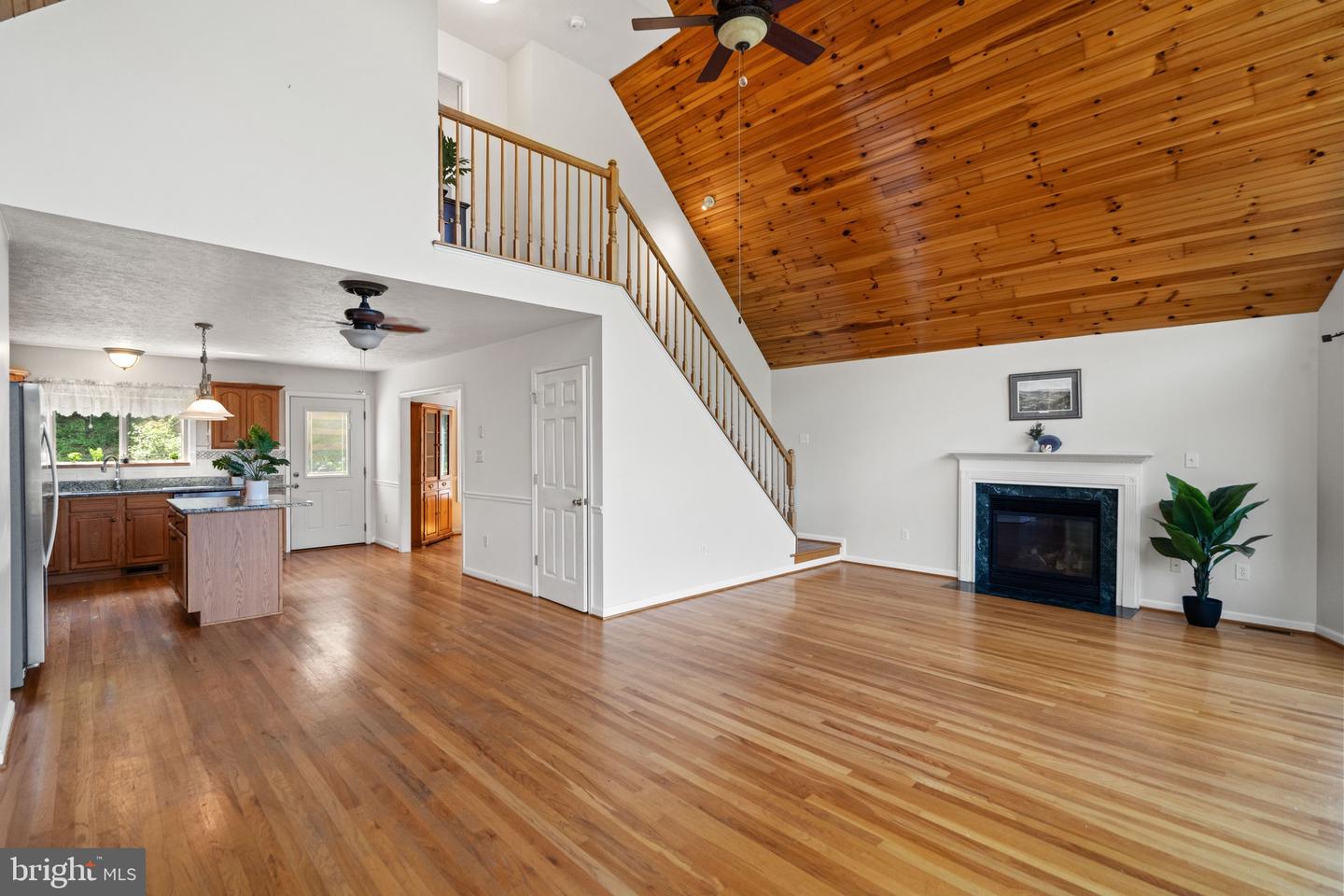 2037 BUCK MOUNTAIN RD, BENTONVILLE, Virginia 22610, 4 Bedrooms Bedrooms, ,3 BathroomsBathrooms,Residential,For sale,2037 BUCK MOUNTAIN RD,VAWR2011740 MLS # VAWR2011740