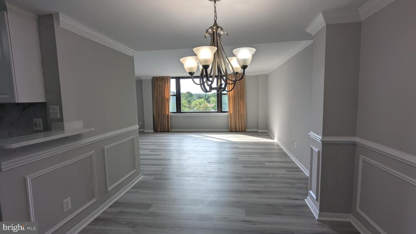 4600 DUKE ST #620, ALEXANDRIA, Virginia 22304, 3 Bedrooms Bedrooms, ,2 BathroomsBathrooms,Residential,For sale,4600 DUKE ST #620,VAAX2047668 MLS # VAAX2047668