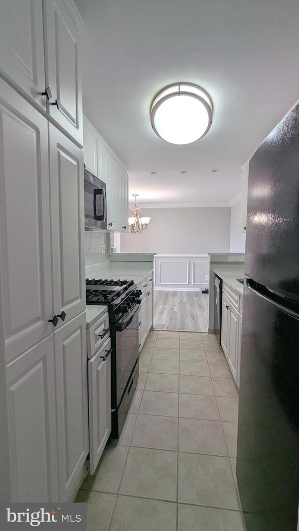 4600 DUKE ST #620, ALEXANDRIA, Virginia 22304, 3 Bedrooms Bedrooms, ,2 BathroomsBathrooms,Residential,For sale,4600 DUKE ST #620,VAAX2047668 MLS # VAAX2047668