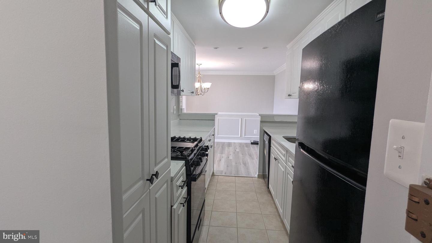 4600 DUKE ST #620, ALEXANDRIA, Virginia 22304, 3 Bedrooms Bedrooms, ,2 BathroomsBathrooms,Residential,For sale,4600 DUKE ST #620,VAAX2047668 MLS # VAAX2047668