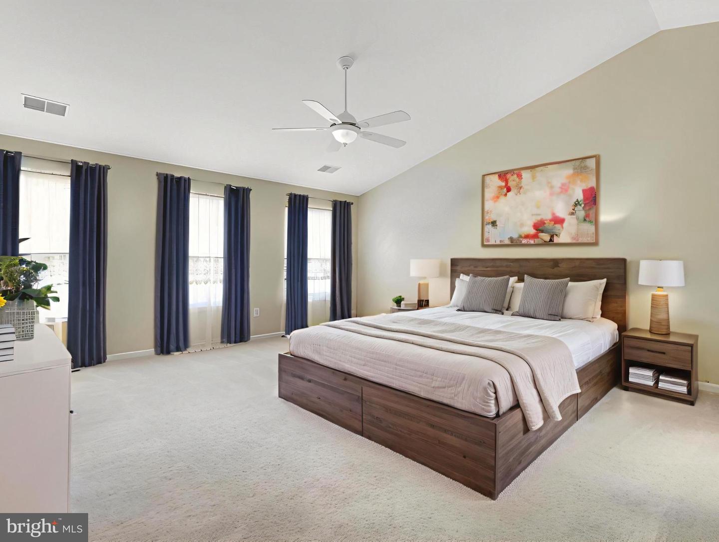 17516 WAYSIDE DR, DUMFRIES, Virginia 22026, 5 Bedrooms Bedrooms, ,3 BathroomsBathrooms,Residential,For sale,17516 WAYSIDE DR,VAPW2099902 MLS # VAPW2099902