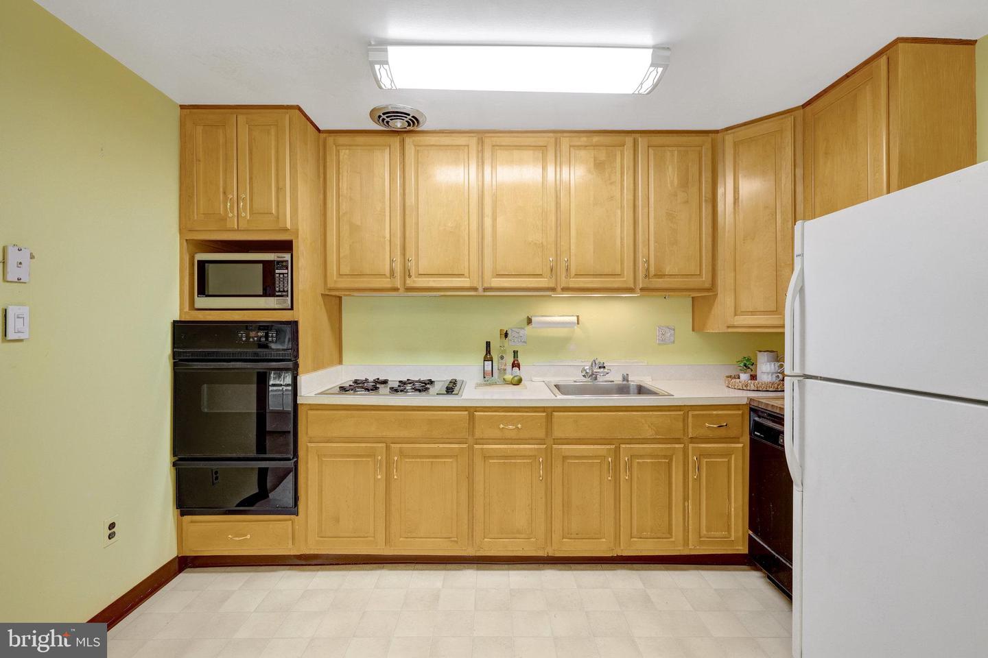 4252 BERRITT ST, FAIRFAX, Virginia 22030, 3 Bedrooms Bedrooms, ,1 BathroomBathrooms,Residential,For sale,4252 BERRITT ST,VAFC2006686 MLS # VAFC2006686