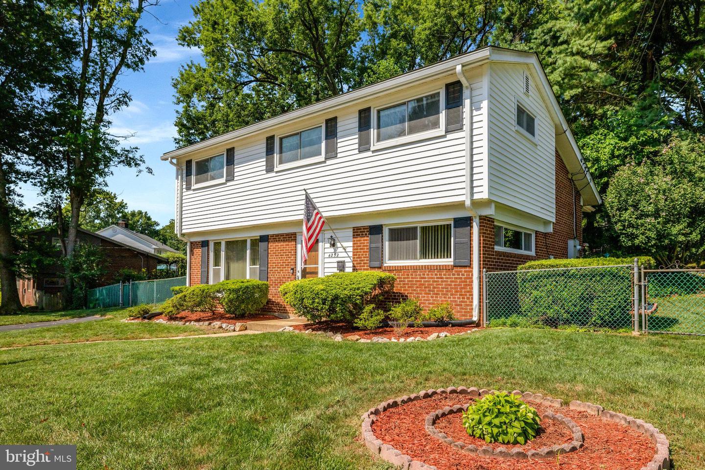 4252 BERRITT ST, FAIRFAX, Virginia 22030, 3 Bedrooms Bedrooms, ,1 BathroomBathrooms,Residential,For sale,4252 BERRITT ST,VAFC2006686 MLS # VAFC2006686