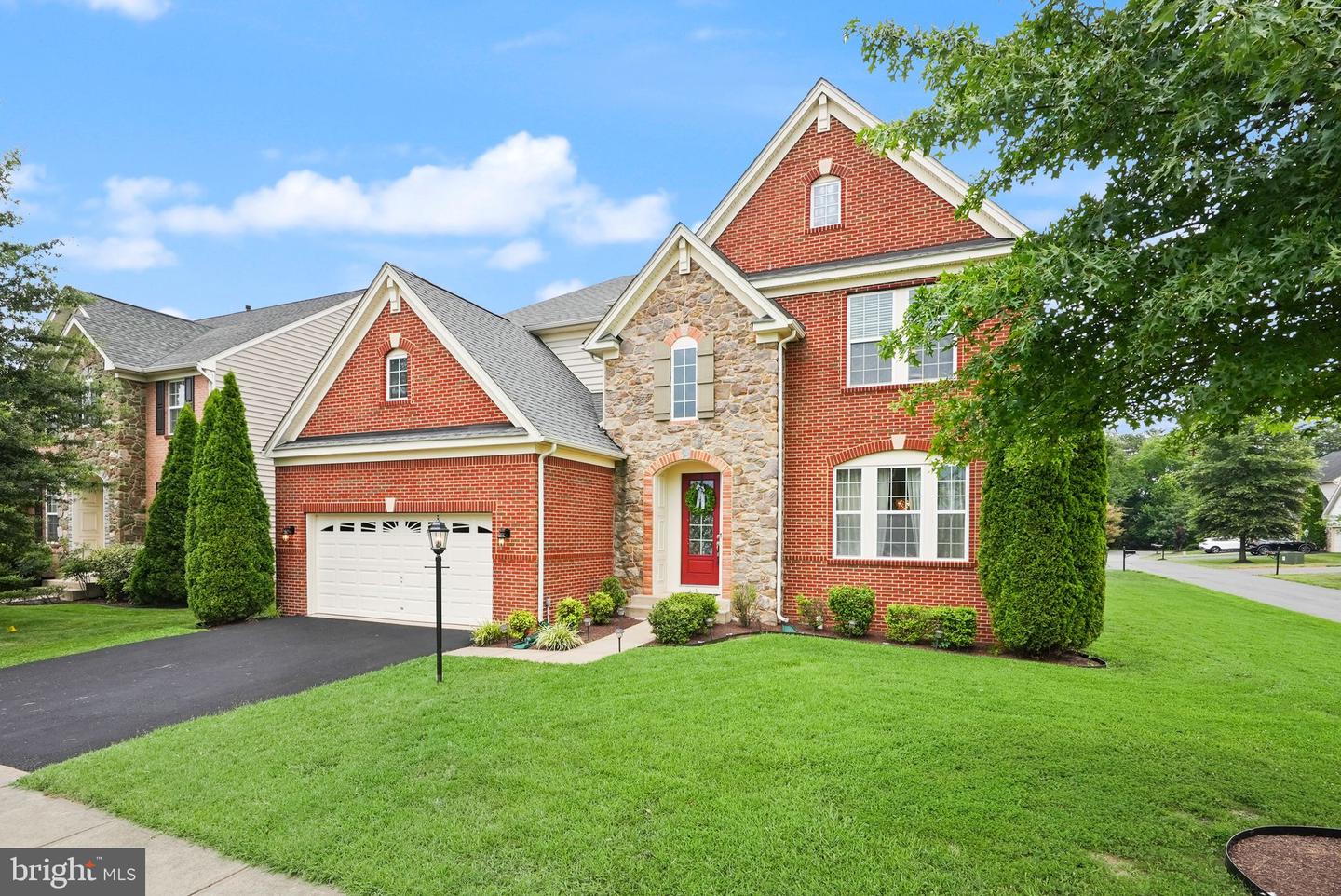 13874 ESTATE MANOR DR, GAINESVILLE, Virginia 20155, 5 Bedrooms Bedrooms, ,4 BathroomsBathrooms,Residential,For sale,13874 ESTATE MANOR DR,VAPW2100094 MLS # VAPW2100094