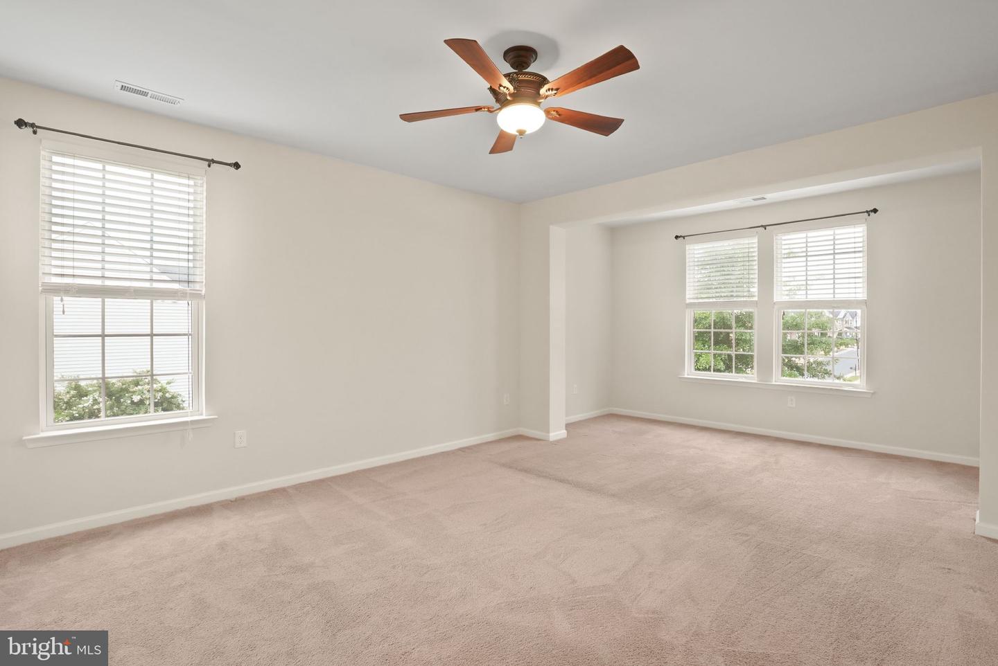 13874 ESTATE MANOR DR, GAINESVILLE, Virginia 20155, 5 Bedrooms Bedrooms, ,4 BathroomsBathrooms,Residential,For sale,13874 ESTATE MANOR DR,VAPW2100094 MLS # VAPW2100094