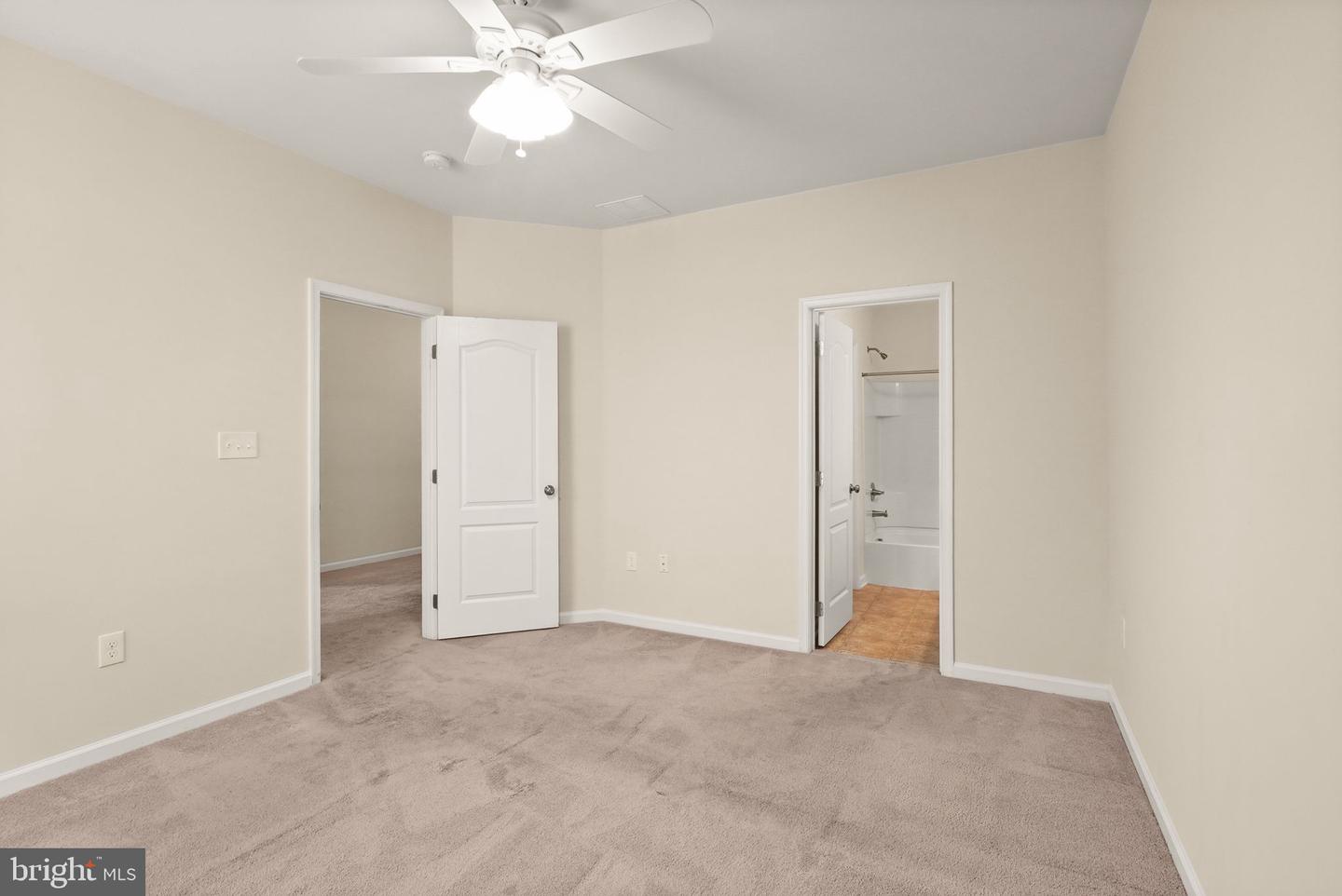 13874 ESTATE MANOR DR, GAINESVILLE, Virginia 20155, 5 Bedrooms Bedrooms, ,4 BathroomsBathrooms,Residential,For sale,13874 ESTATE MANOR DR,VAPW2100094 MLS # VAPW2100094