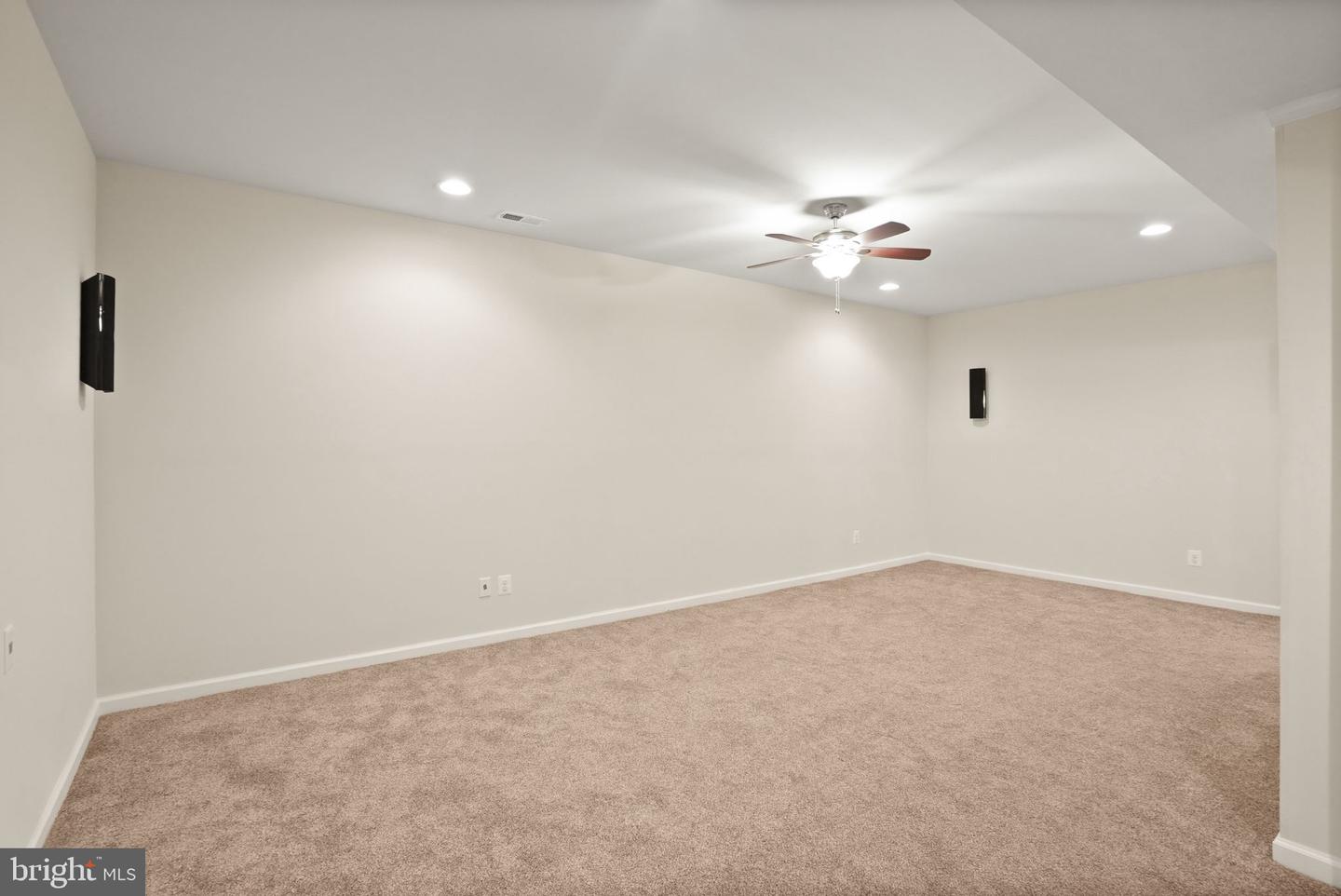 13874 ESTATE MANOR DR, GAINESVILLE, Virginia 20155, 5 Bedrooms Bedrooms, ,4 BathroomsBathrooms,Residential,For sale,13874 ESTATE MANOR DR,VAPW2100094 MLS # VAPW2100094