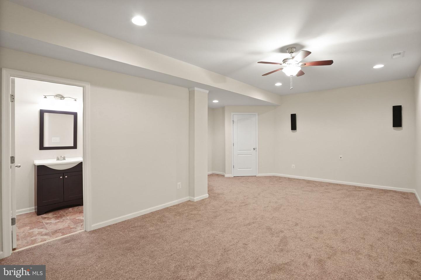13874 ESTATE MANOR DR, GAINESVILLE, Virginia 20155, 5 Bedrooms Bedrooms, ,4 BathroomsBathrooms,Residential,For sale,13874 ESTATE MANOR DR,VAPW2100094 MLS # VAPW2100094