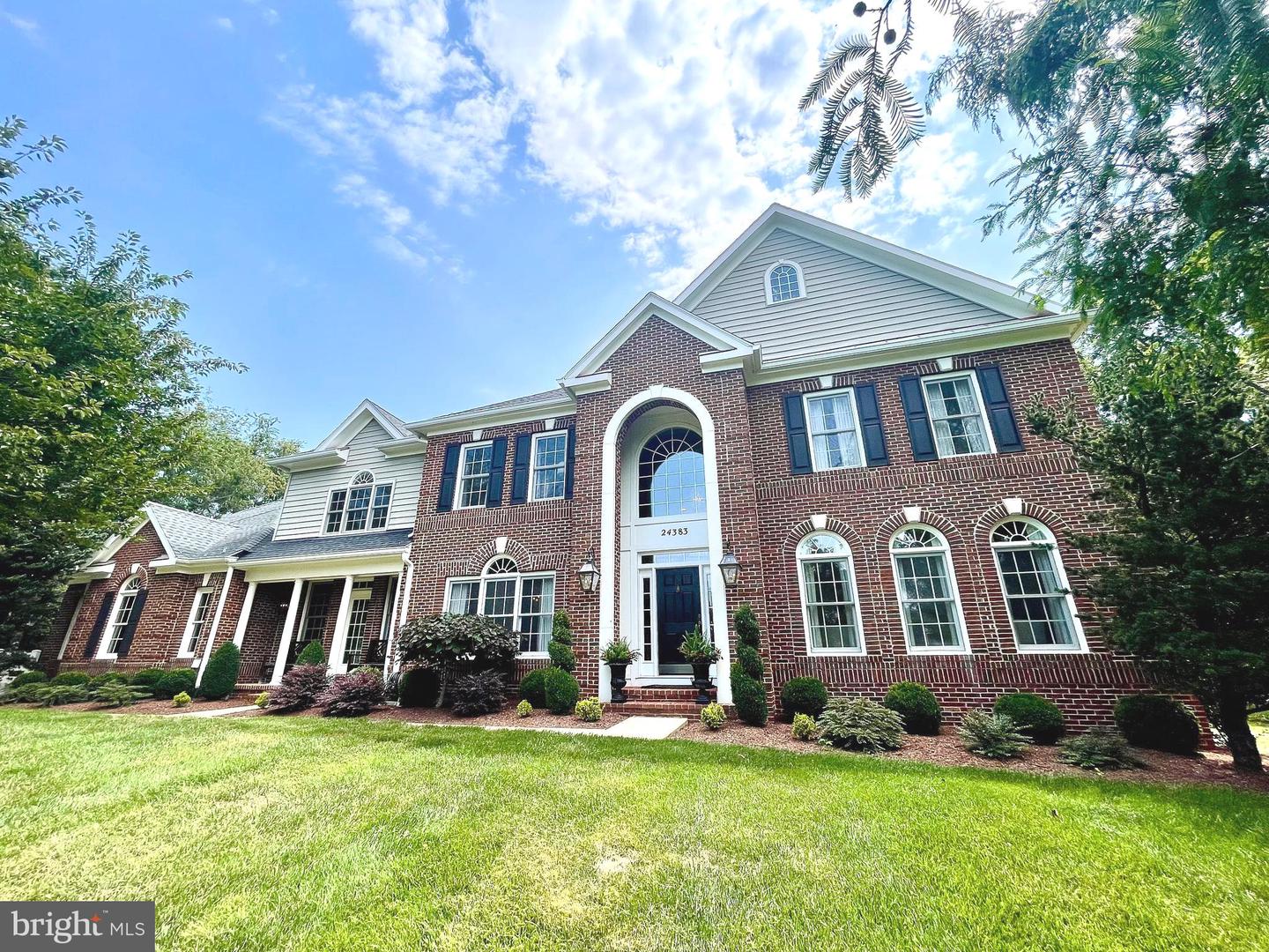 24383 TROMBONE CT, ALDIE, Virginia 20105, 5 Bedrooms Bedrooms, ,4 BathroomsBathrooms,Residential,For sale,24383 TROMBONE CT,VALO2103412 MLS # VALO2103412