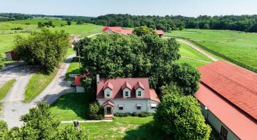 3637 MILLWOOD RD, BOYCE, Virginia 22620, 2 Bedrooms Bedrooms, ,1 BathroomBathrooms,Residential,For sale,3637 MILLWOOD RD,VACL2005932 MLS # VACL2005932