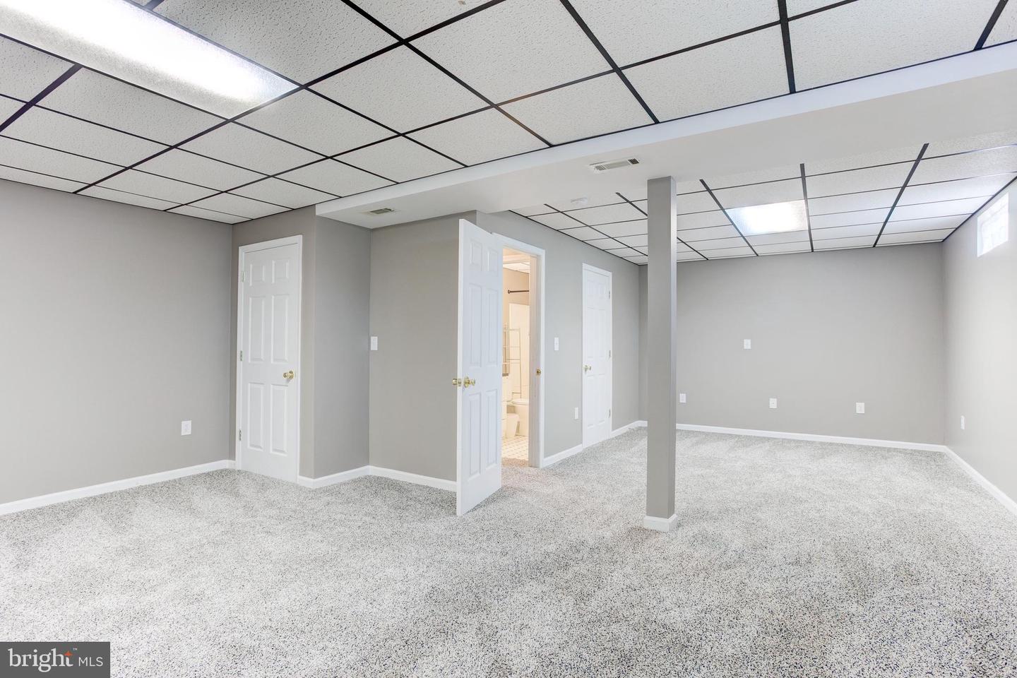 15617 MOCKINGBIRD LN, KING GEORGE, Virginia 22485, 5 Bedrooms Bedrooms, ,3 BathroomsBathrooms,Residential,For sale,15617 MOCKINGBIRD LN,VAKG2006800 MLS # VAKG2006800
