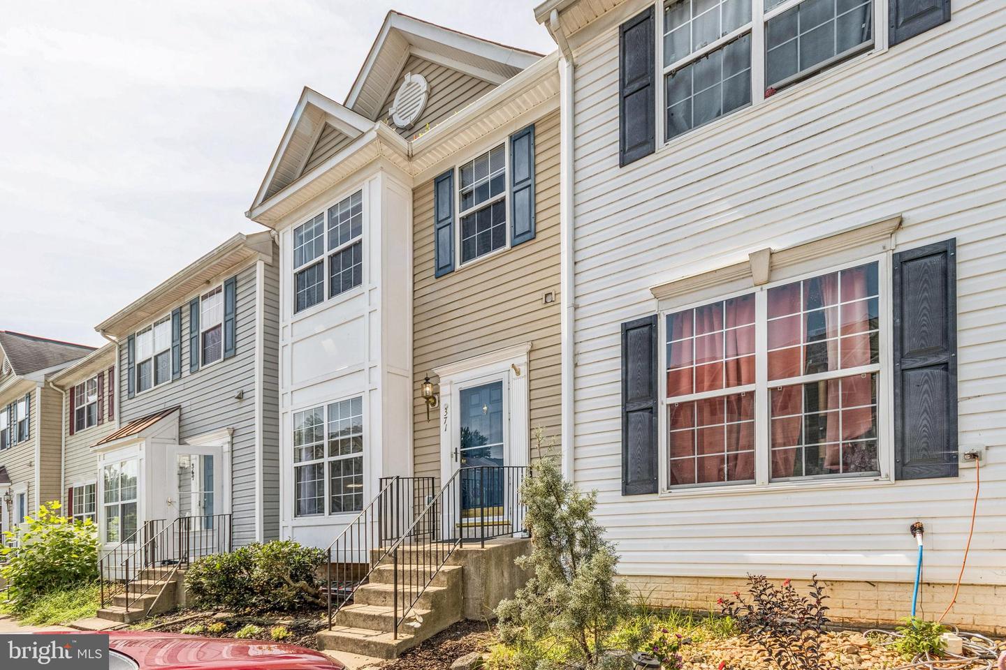 371 SNYDER LN, CULPEPER, Virginia 22701, 3 Bedrooms Bedrooms, ,3 BathroomsBathrooms,Residential,For sale,371 SNYDER LN,VACU2011140 MLS # VACU2011140