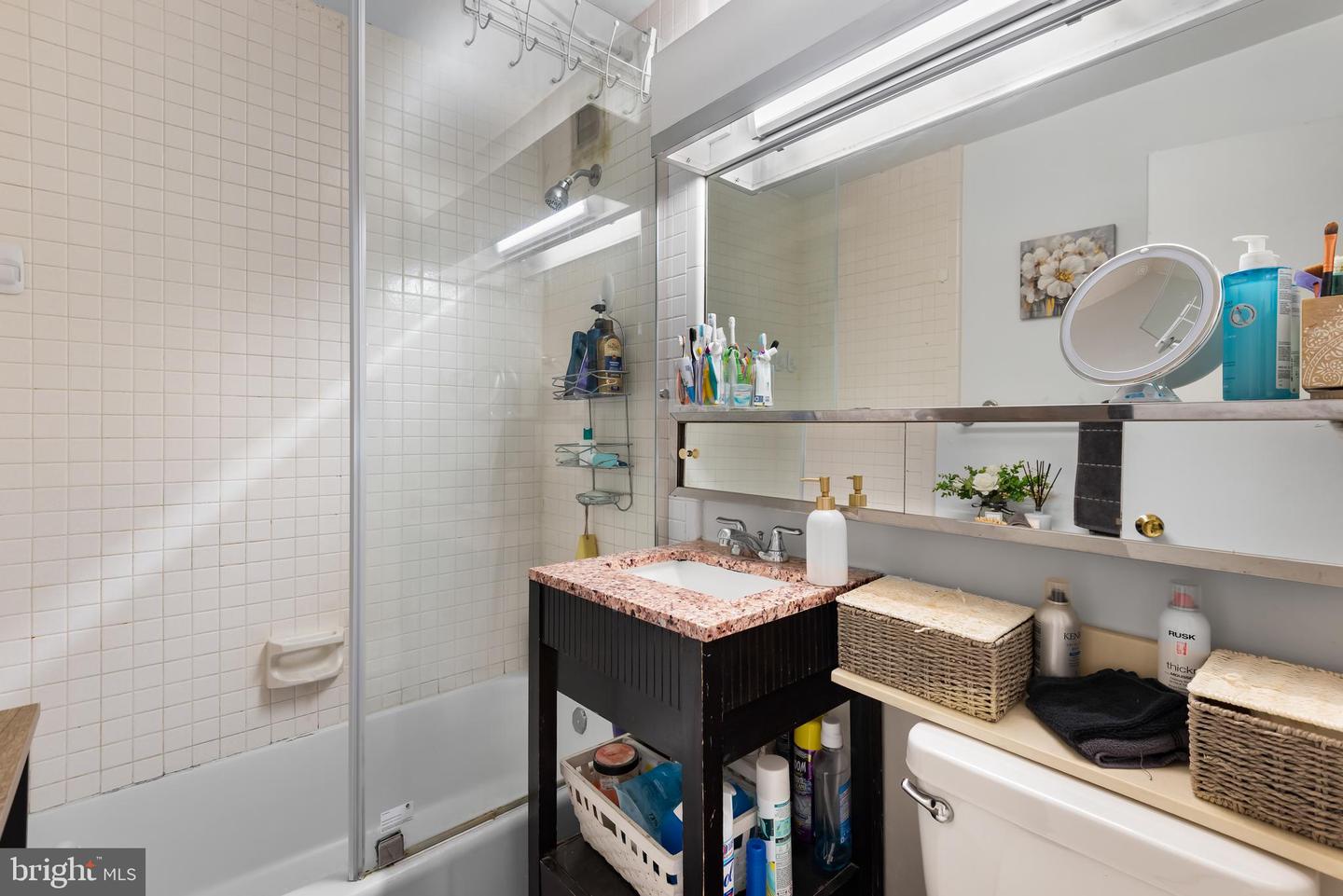 1111 ARLINGTON BOULEVARD #530, ARLINGTON, Virginia 22209, 2 Bedrooms Bedrooms, ,1 BathroomBathrooms,Residential,For sale,1111 ARLINGTON BOULEVARD #530,VAAR2061644 MLS # VAAR2061644
