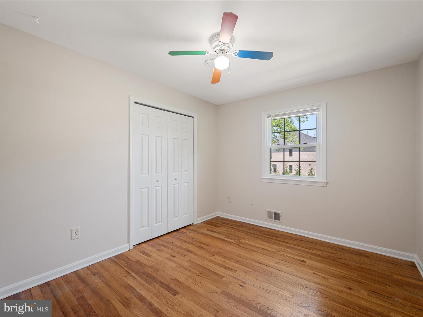 855 PARK AVE, HERNDON, Virginia 20170, 4 Bedrooms Bedrooms, 7 Rooms Rooms,3 BathroomsBathrooms,Residential,For sale,855 PARK AVE,VAFX2258662 MLS # VAFX2258662