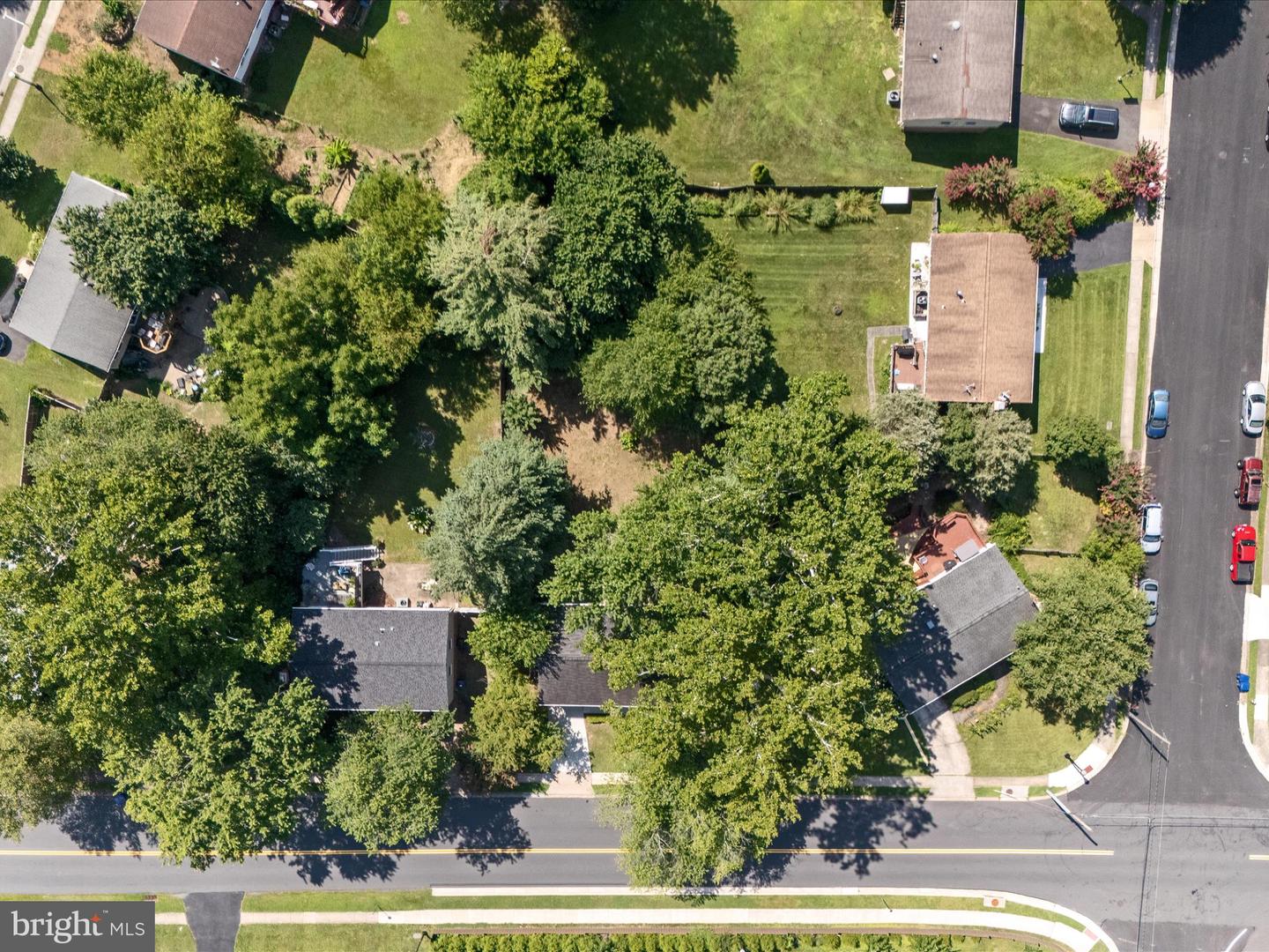 855 PARK AVE, HERNDON, Virginia 20170, 4 Bedrooms Bedrooms, 7 Rooms Rooms,3 BathroomsBathrooms,Residential,For sale,855 PARK AVE,VAFX2258662 MLS # VAFX2258662