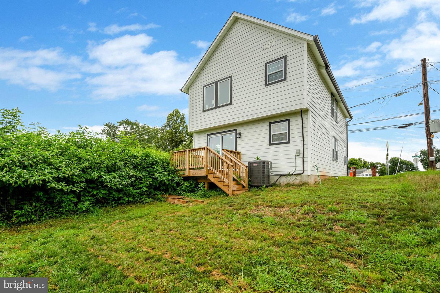 449 FALMOUTH ST, WARRENTON, Virginia 20186, 3 Bedrooms Bedrooms, ,2 BathroomsBathrooms,Residential,For sale,449 FALMOUTH ST,VAFQ2017698 MLS # VAFQ2017698
