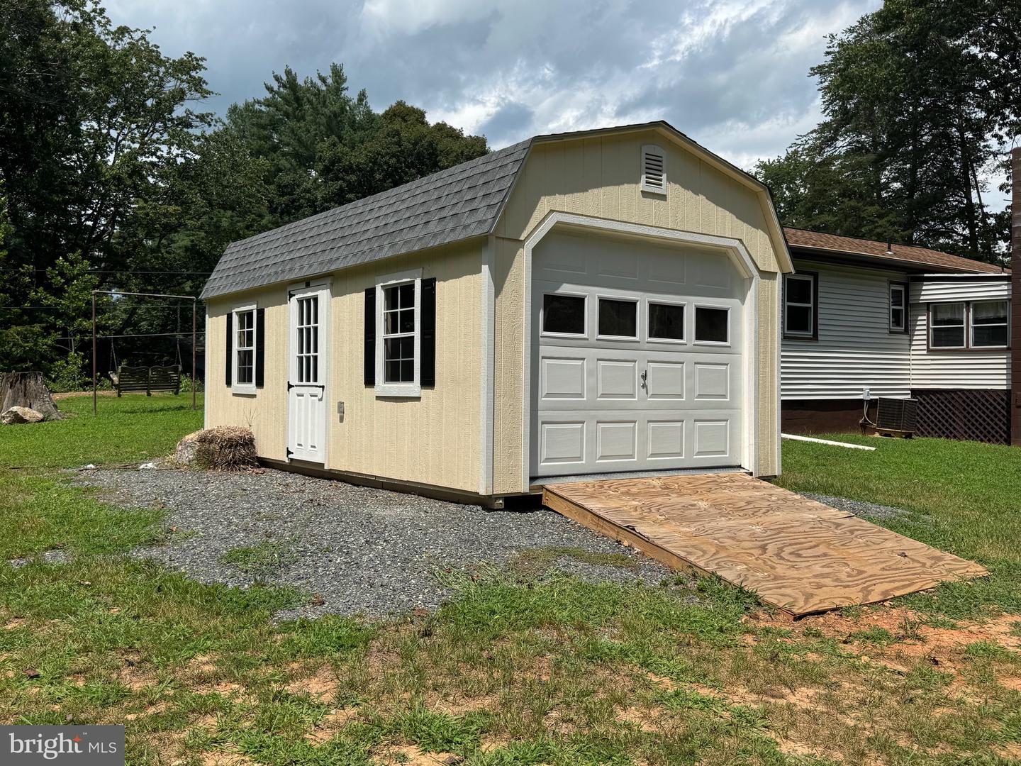 14124 CATALPA DR, CULPEPER, Virginia 22701, 3 Bedrooms Bedrooms, ,1 BathroomBathrooms,Residential,For sale,14124 CATALPA DR,VACU2011154 MLS # VACU2011154