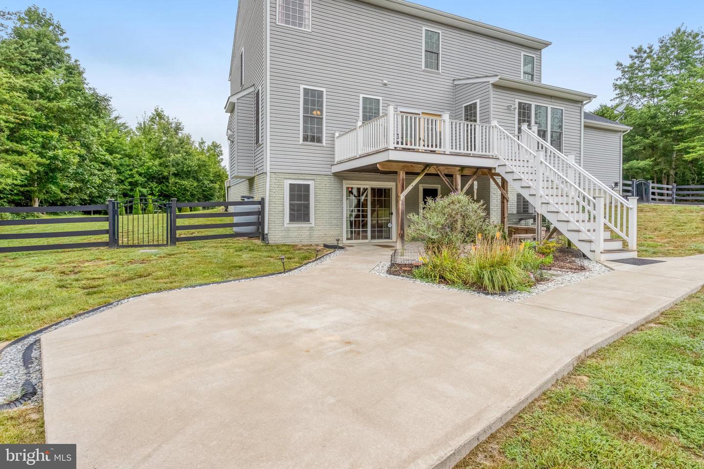 6735 THORNBROOK LN, SPOTSYLVANIA, Virginia 22551, 5 Bedrooms Bedrooms, ,3 BathroomsBathrooms,Residential,For sale,6735 THORNBROOK LN,VASP2035144 MLS # VASP2035144