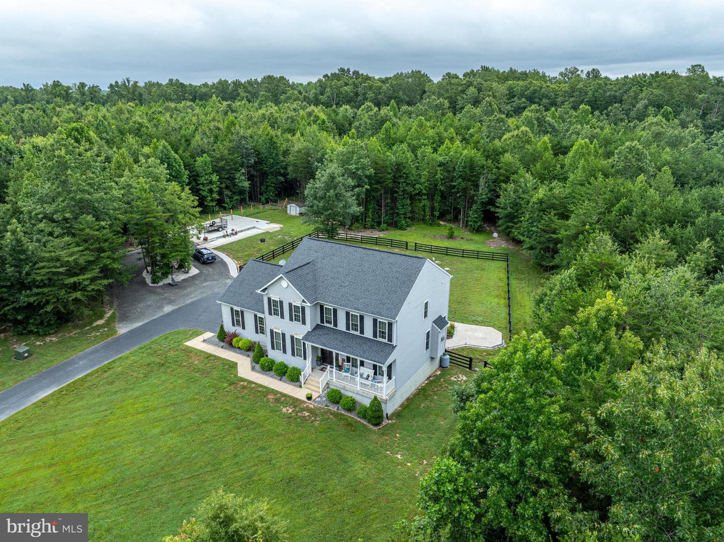 6735 THORNBROOK LN, SPOTSYLVANIA, Virginia 22551, 5 Bedrooms Bedrooms, ,3 BathroomsBathrooms,Residential,For sale,6735 THORNBROOK LN,VASP2035144 MLS # VASP2035144