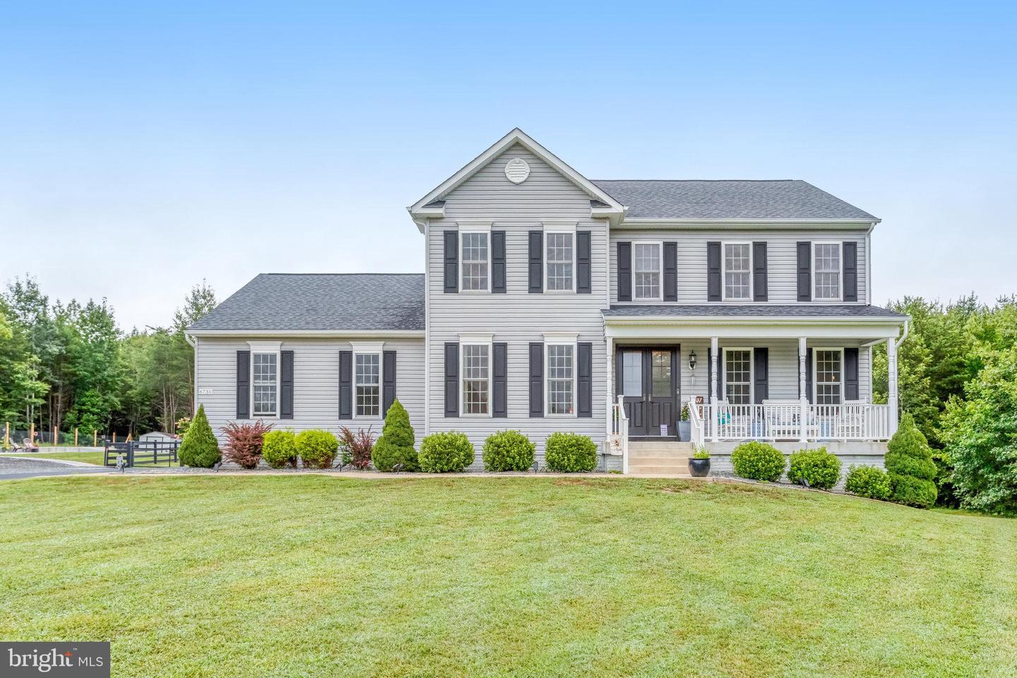 6735 THORNBROOK LN, SPOTSYLVANIA, Virginia 22551, 5 Bedrooms Bedrooms, ,3 BathroomsBathrooms,Residential,For sale,6735 THORNBROOK LN,VASP2035144 MLS # VASP2035144