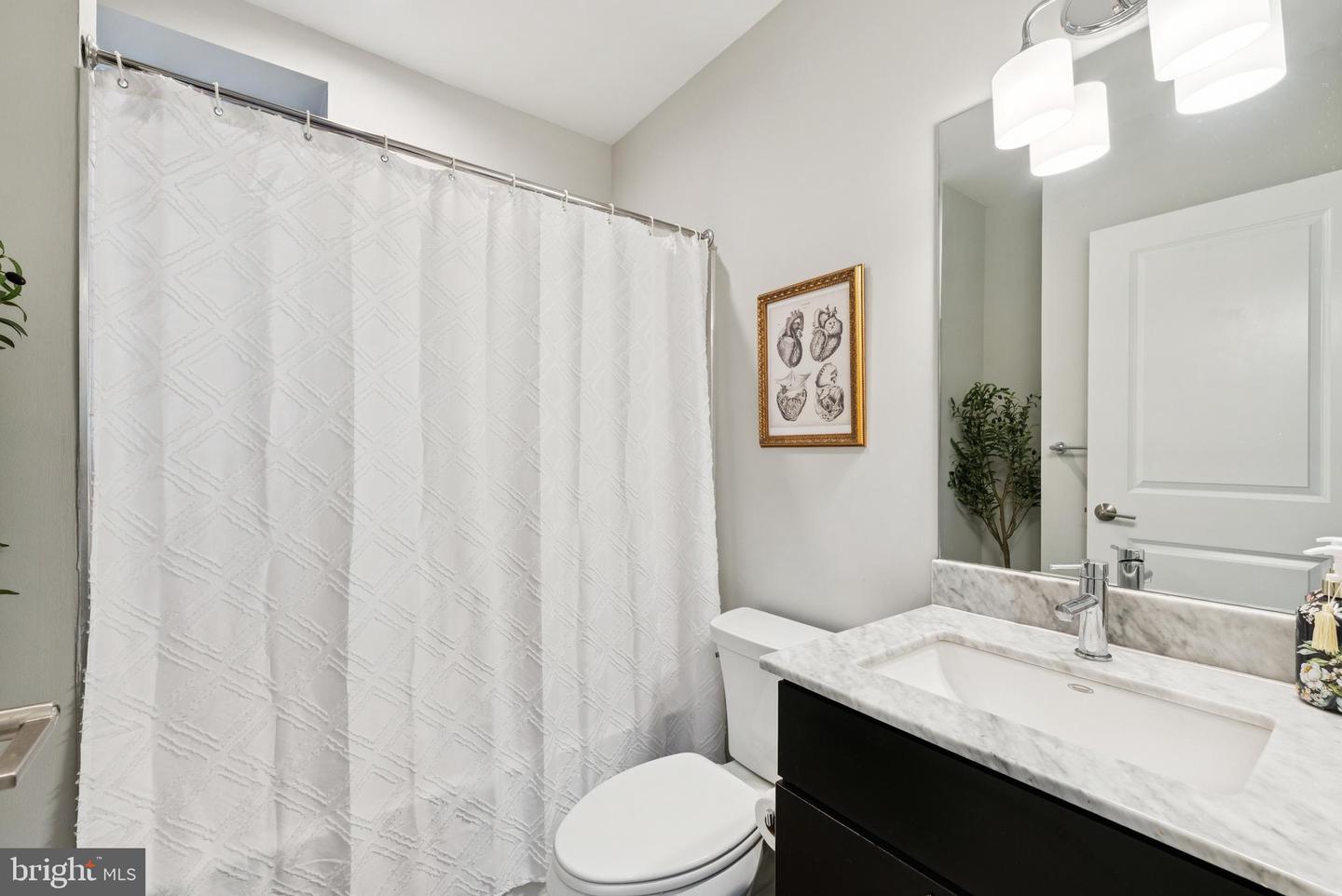 1814 N CAPITOL ST NW #103, WASHINGTON, District Of Columbia 20002, 3 Bedrooms Bedrooms, ,2 BathroomsBathrooms,Residential,For sale,1814 N CAPITOL ST NW #103,DCDC2213320 MLS # DCDC2213320