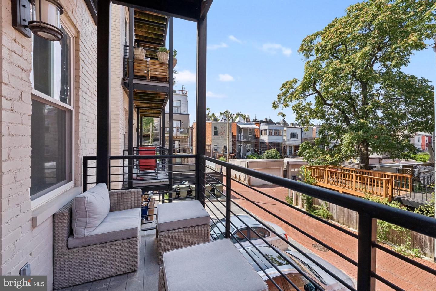 1814 N CAPITOL ST NW #103, WASHINGTON, District Of Columbia 20002, 3 Bedrooms Bedrooms, ,2 BathroomsBathrooms,Residential,For sale,1814 N CAPITOL ST NW #103,DCDC2213320 MLS # DCDC2213320