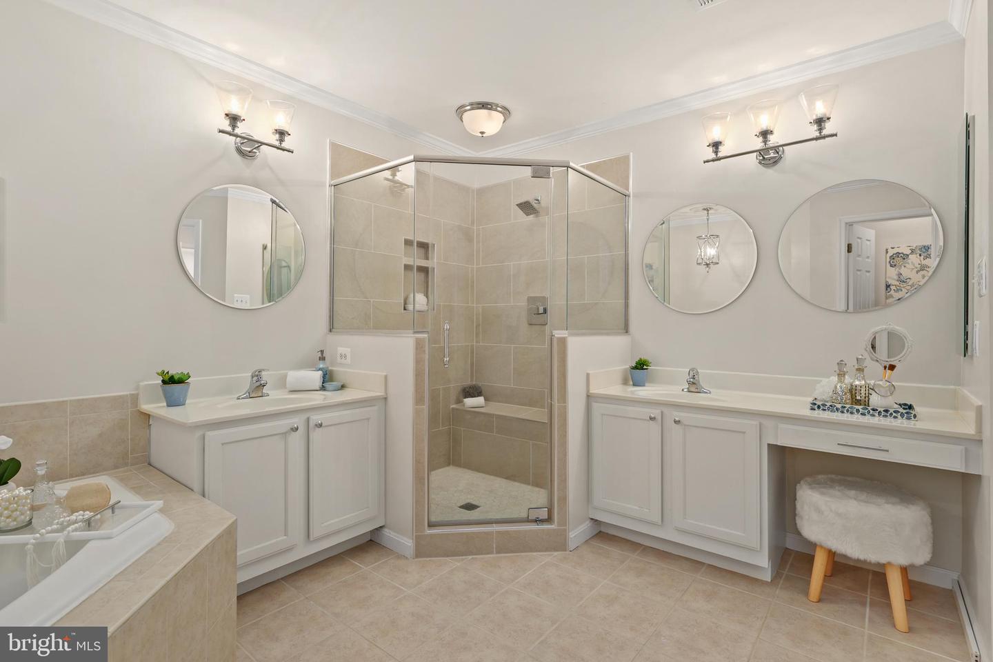 772 MONUMENT AVE, WOODBRIDGE, Virginia 22191, 3 Bedrooms Bedrooms, ,2 BathroomsBathrooms,Residential,For sale,772 MONUMENT AVE,VAPW2100582 MLS # VAPW2100582