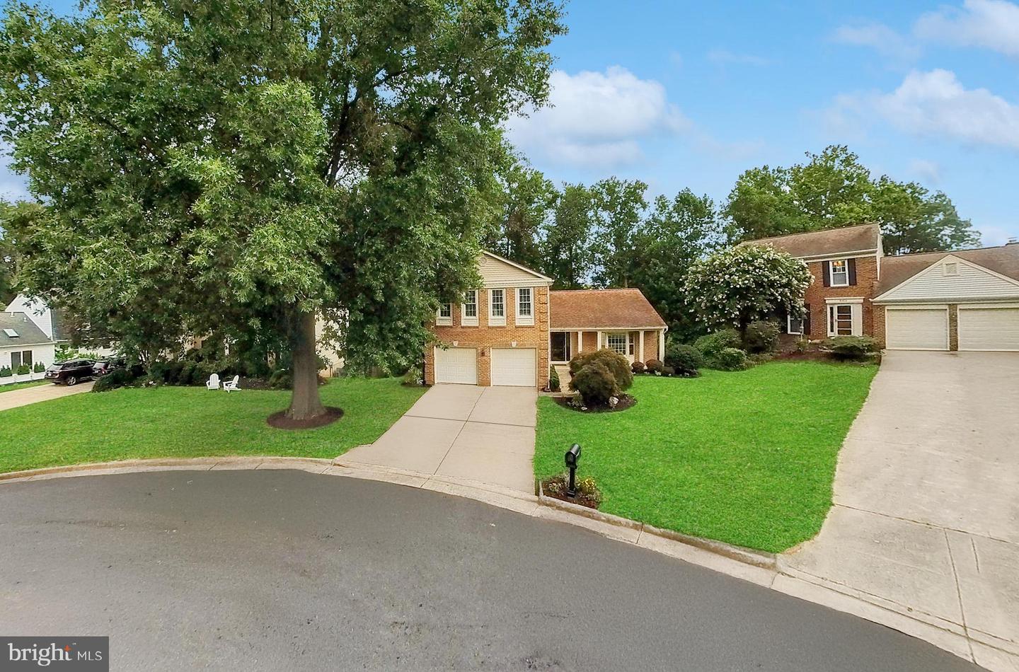 8304 FORESTREE CT, VIENNA, Virginia 22182, 4 Bedrooms Bedrooms, ,2 BathroomsBathrooms,Residential,For sale,8304 FORESTREE CT,VAFX2259050 MLS # VAFX2259050