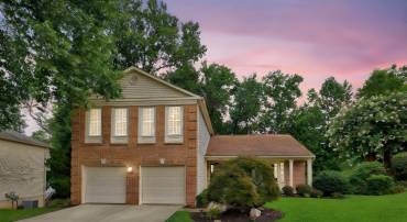 8304 FORESTREE CT, VIENNA, Virginia 22182, 4 Bedrooms Bedrooms, ,2 BathroomsBathrooms,Residential,For sale,8304 FORESTREE CT,VAFX2259050 MLS # VAFX2259050