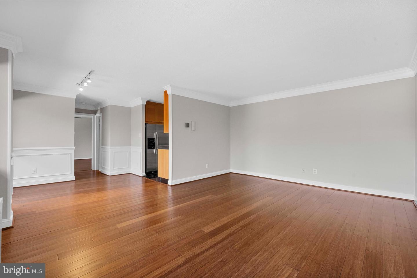 1525 S GEORGE MASON DR S #20, ARLINGTON, Virginia 22204, 1 Bedroom Bedrooms, ,1 BathroomBathrooms,Residential,For sale,1525 S GEORGE MASON DR S #20,VAAR2061798 MLS # VAAR2061798