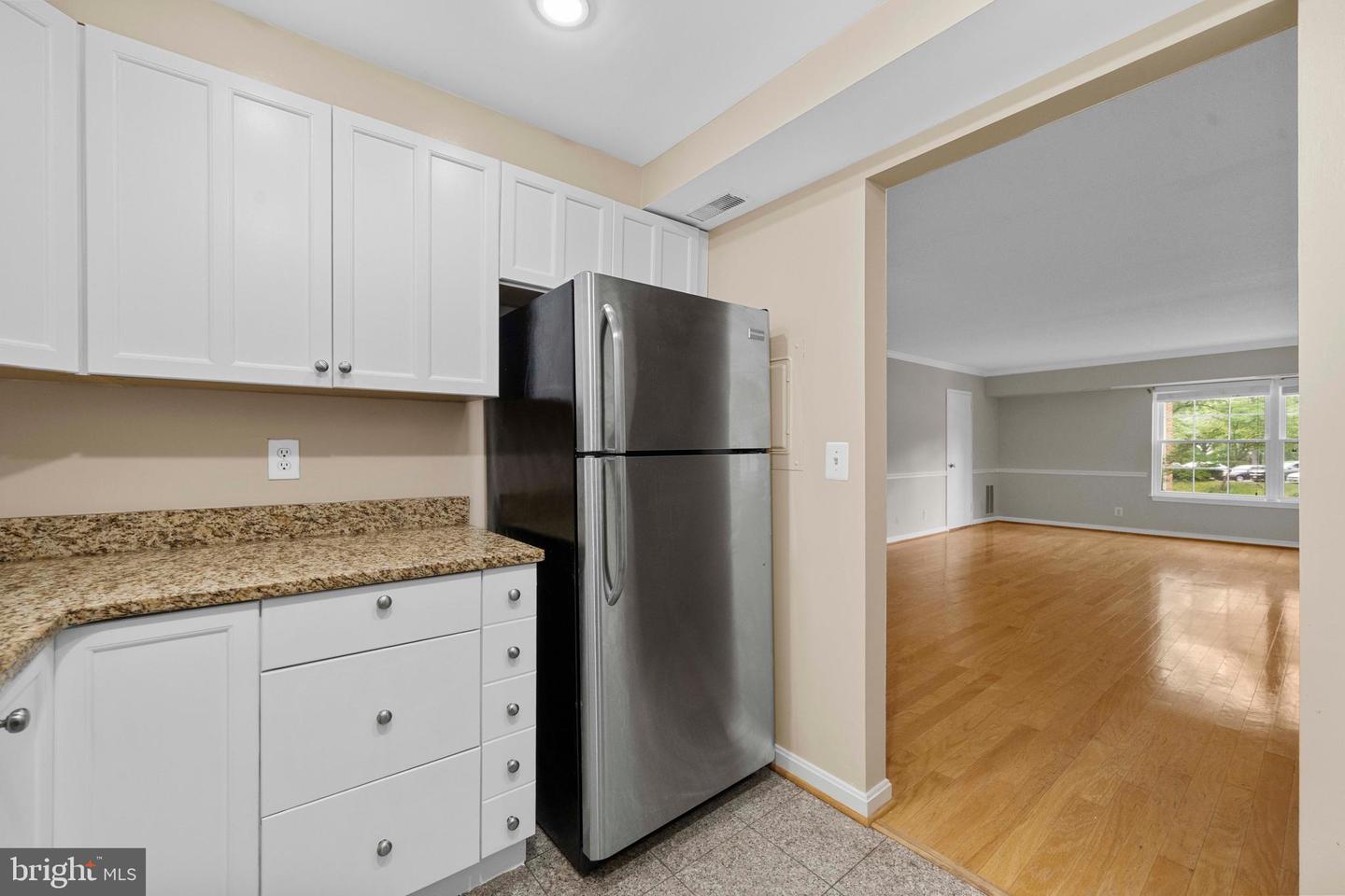 7621 TREMAYNE PL #113, MCLEAN, Virginia 22102, 2 Bedrooms Bedrooms, ,2 BathroomsBathrooms,Residential,For sale,7621 TREMAYNE PL #113,VAFX2259412 MLS # VAFX2259412