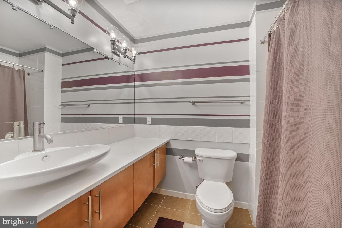 929 FLORIDA AVE NW #4008, WASHINGTON, District Of Columbia 20001, 1 Bedroom Bedrooms, ,2 BathroomsBathrooms,Residential,For sale,929 FLORIDA AVE NW #4008,DCDC2213762 MLS # DCDC2213762