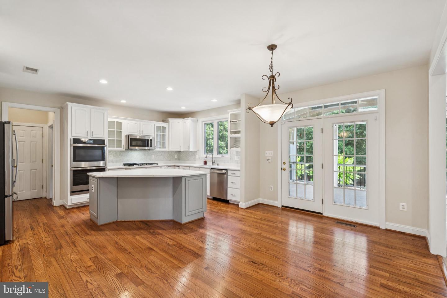 42762 FOREST CREST CT, ASHBURN, Virginia 20148, 4 Bedrooms Bedrooms, 19 Rooms Rooms,4 BathroomsBathrooms,Residential,For sale,42762 FOREST CREST CT,VALO2103932 MLS # VALO2103932