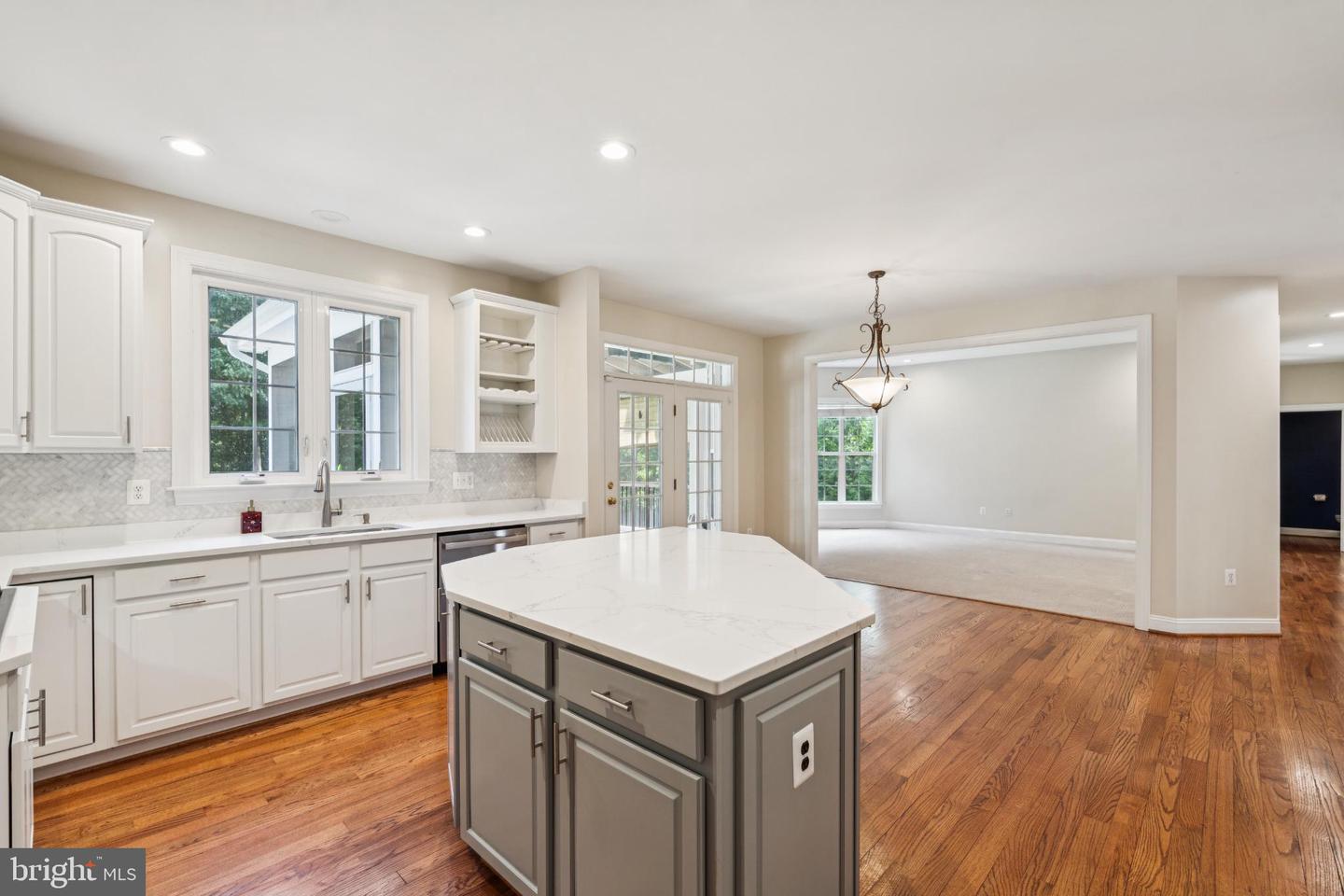 42762 FOREST CREST CT, ASHBURN, Virginia 20148, 4 Bedrooms Bedrooms, 19 Rooms Rooms,4 BathroomsBathrooms,Residential,For sale,42762 FOREST CREST CT,VALO2103932 MLS # VALO2103932