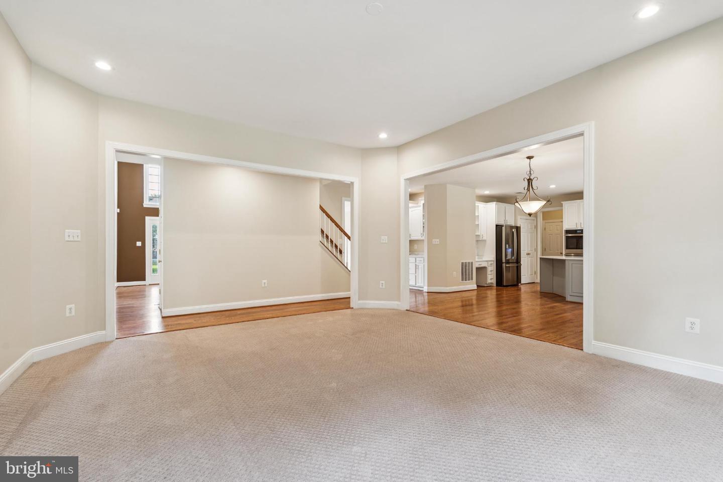 42762 FOREST CREST CT, ASHBURN, Virginia 20148, 4 Bedrooms Bedrooms, 19 Rooms Rooms,4 BathroomsBathrooms,Residential,For sale,42762 FOREST CREST CT,VALO2103932 MLS # VALO2103932
