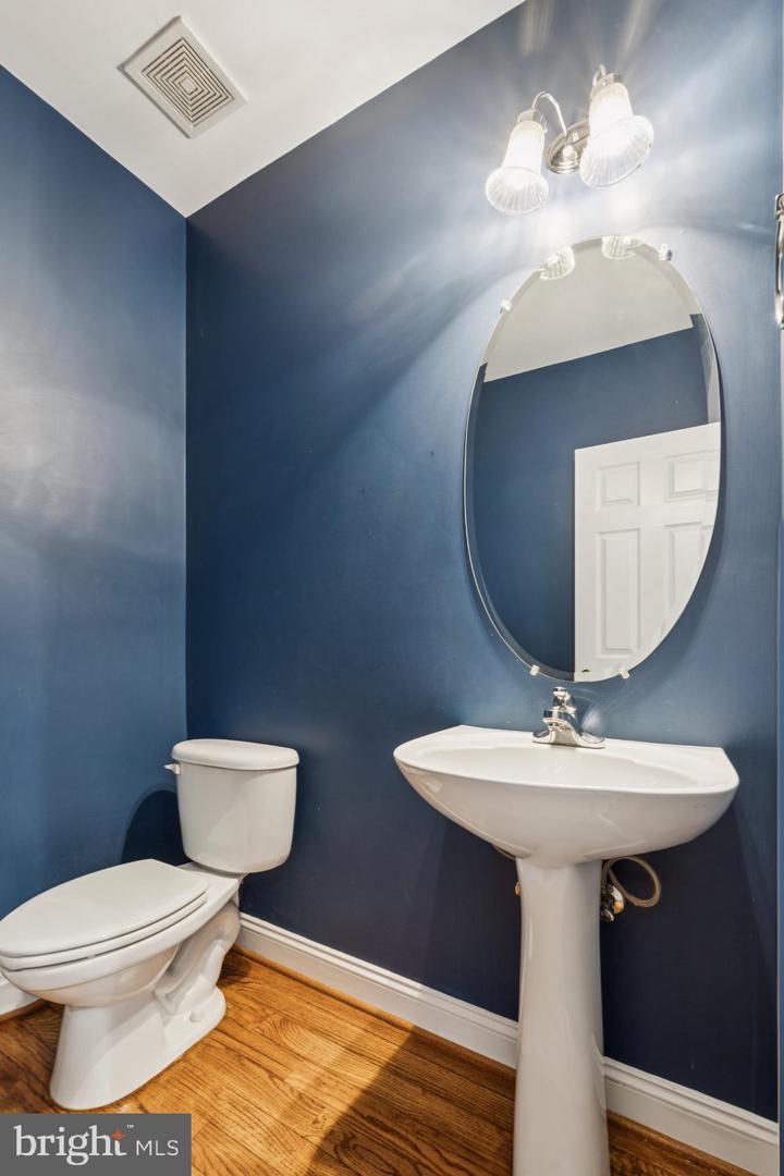 42762 FOREST CREST CT, ASHBURN, Virginia 20148, 4 Bedrooms Bedrooms, 19 Rooms Rooms,4 BathroomsBathrooms,Residential,For sale,42762 FOREST CREST CT,VALO2103932 MLS # VALO2103932