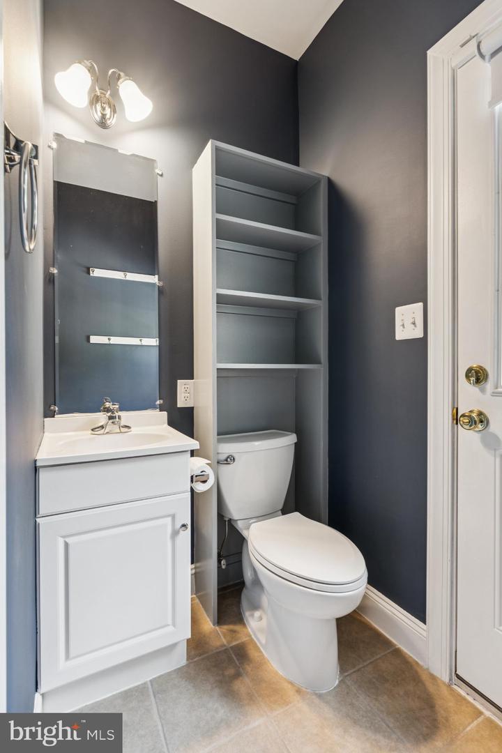 42762 FOREST CREST CT, ASHBURN, Virginia 20148, 4 Bedrooms Bedrooms, 19 Rooms Rooms,4 BathroomsBathrooms,Residential,For sale,42762 FOREST CREST CT,VALO2103932 MLS # VALO2103932