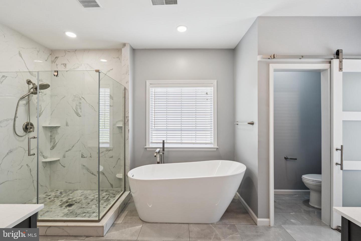 42762 FOREST CREST CT, ASHBURN, Virginia 20148, 4 Bedrooms Bedrooms, 19 Rooms Rooms,4 BathroomsBathrooms,Residential,For sale,42762 FOREST CREST CT,VALO2103932 MLS # VALO2103932