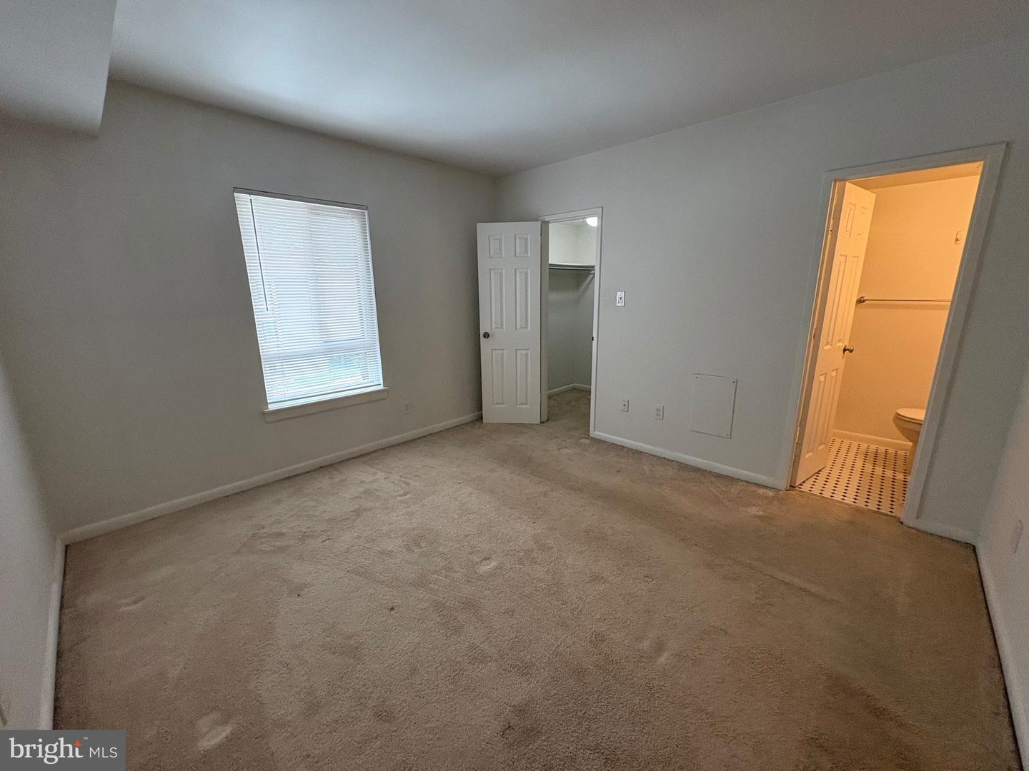 11643 STONEVIEW SQ #86/21C, RESTON, Virginia 20191, 3 Bedrooms Bedrooms, ,2 BathroomsBathrooms,Residential,For sale,11643 STONEVIEW SQ #86/21C,VAFX2259474 MLS # VAFX2259474